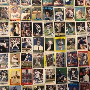 70 Los Angeles Dodgers baseball cards Freddie Freeman LaSorda Piazza Betts
